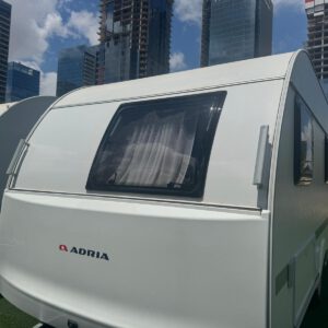 חלון קדמי קטן אביבה ADRIA Aviva